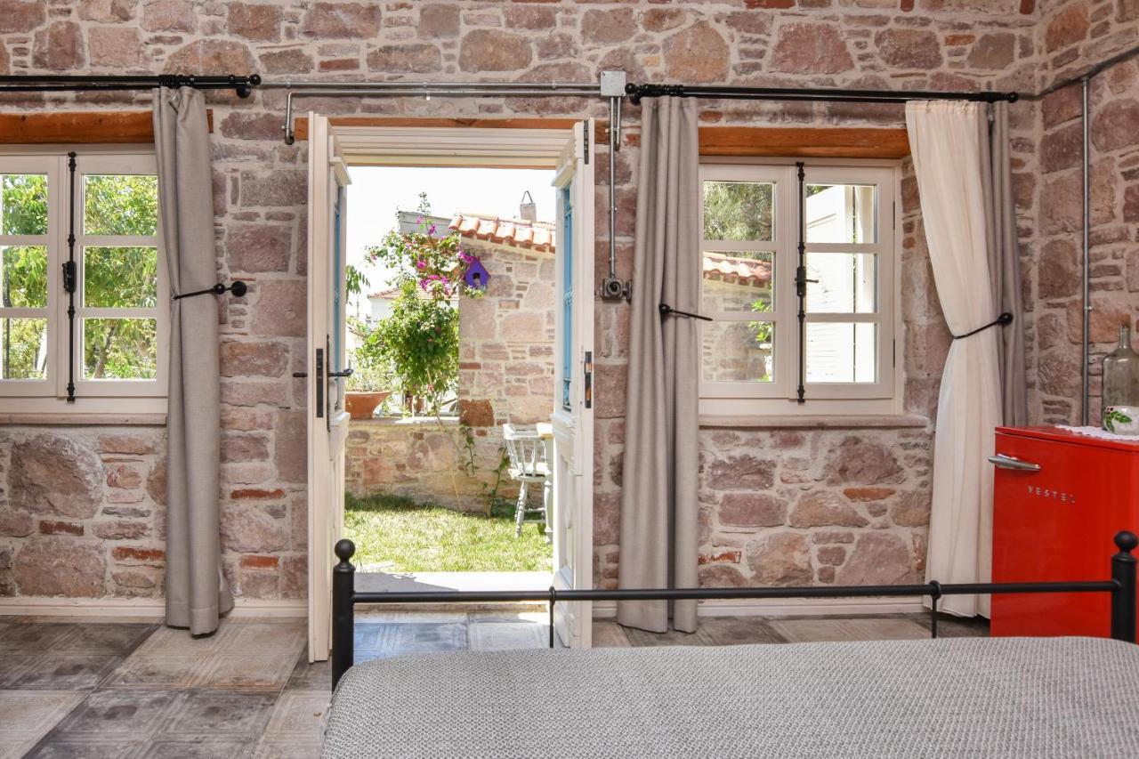 Lunaria Guest House Ayvalı Eksteriør bilde