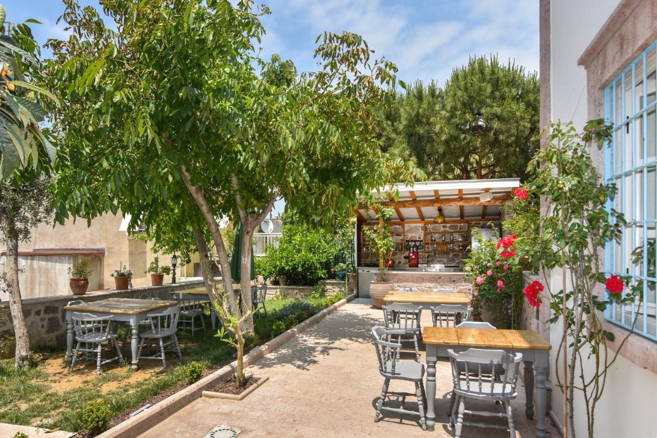 Lunaria Guest House Ayvalı Eksteriør bilde