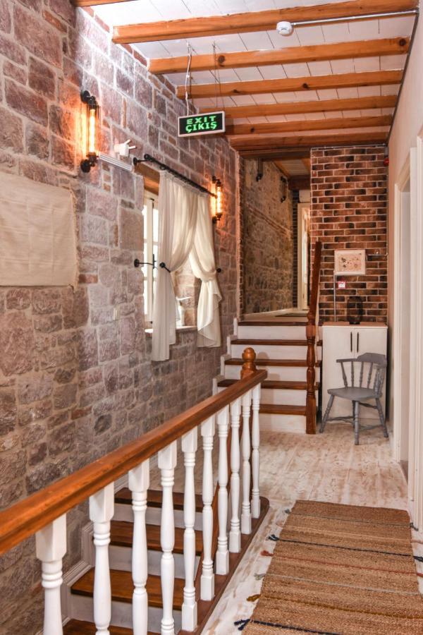 Lunaria Guest House Ayvalı Eksteriør bilde